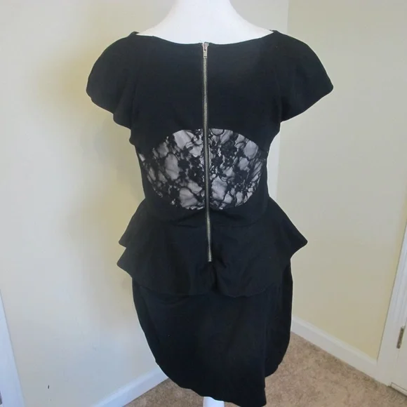 Express Women's Black Date Night Little Black Peplum Dress Size 8 EUC - Picture 6 of 8